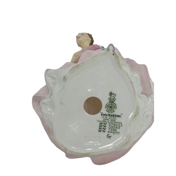 Royal Doulton Pretty Lady Figurine “Invitation” HN2170 Bone China Vtg England - Picture 7 of 17